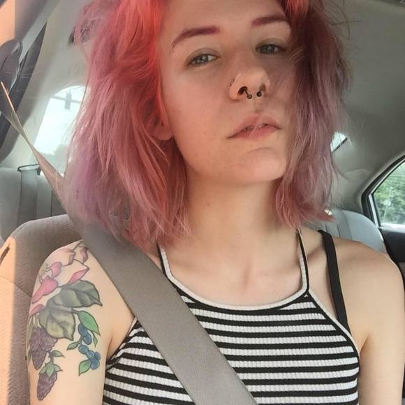 Meet your Posher, Mac - Picture 1 of 1